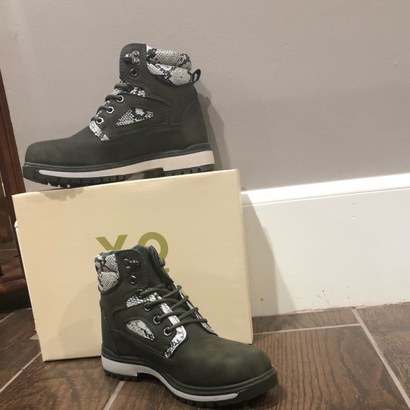 Combat Boots - Picture 8 of 8